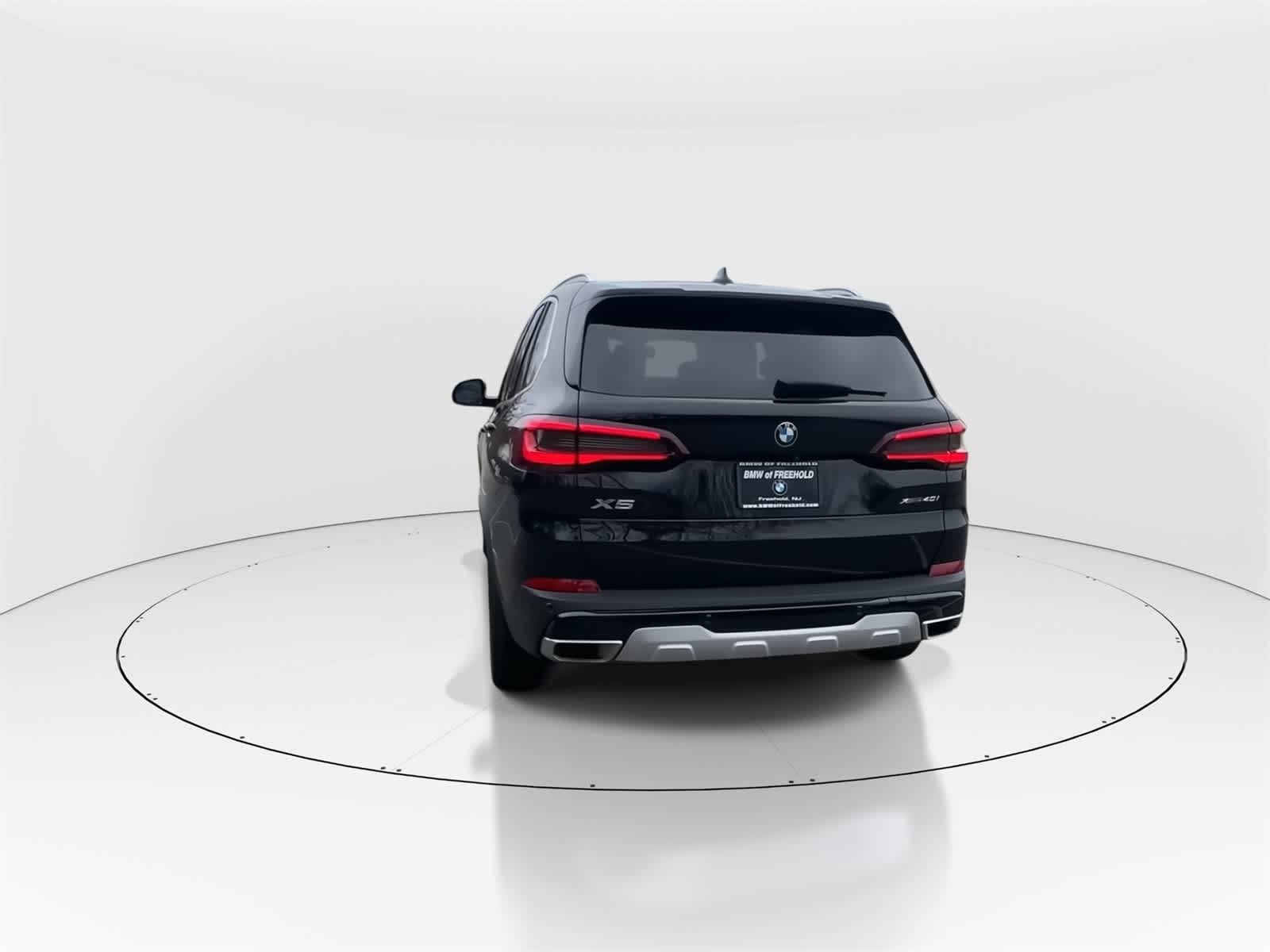 Thumbnail: 2023 BMW X5 - 8