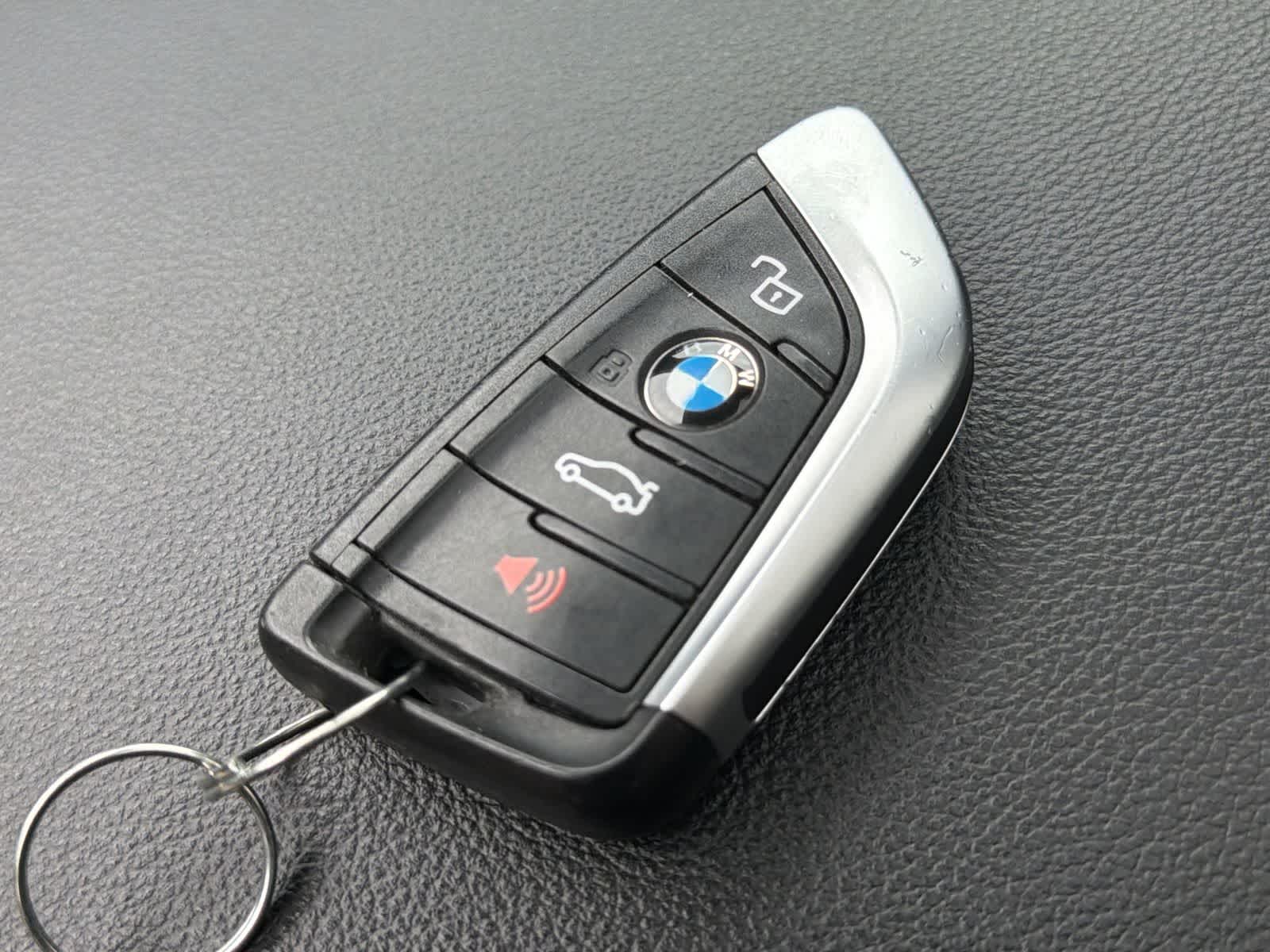 Thumbnail: 2023 BMW X3 - 28