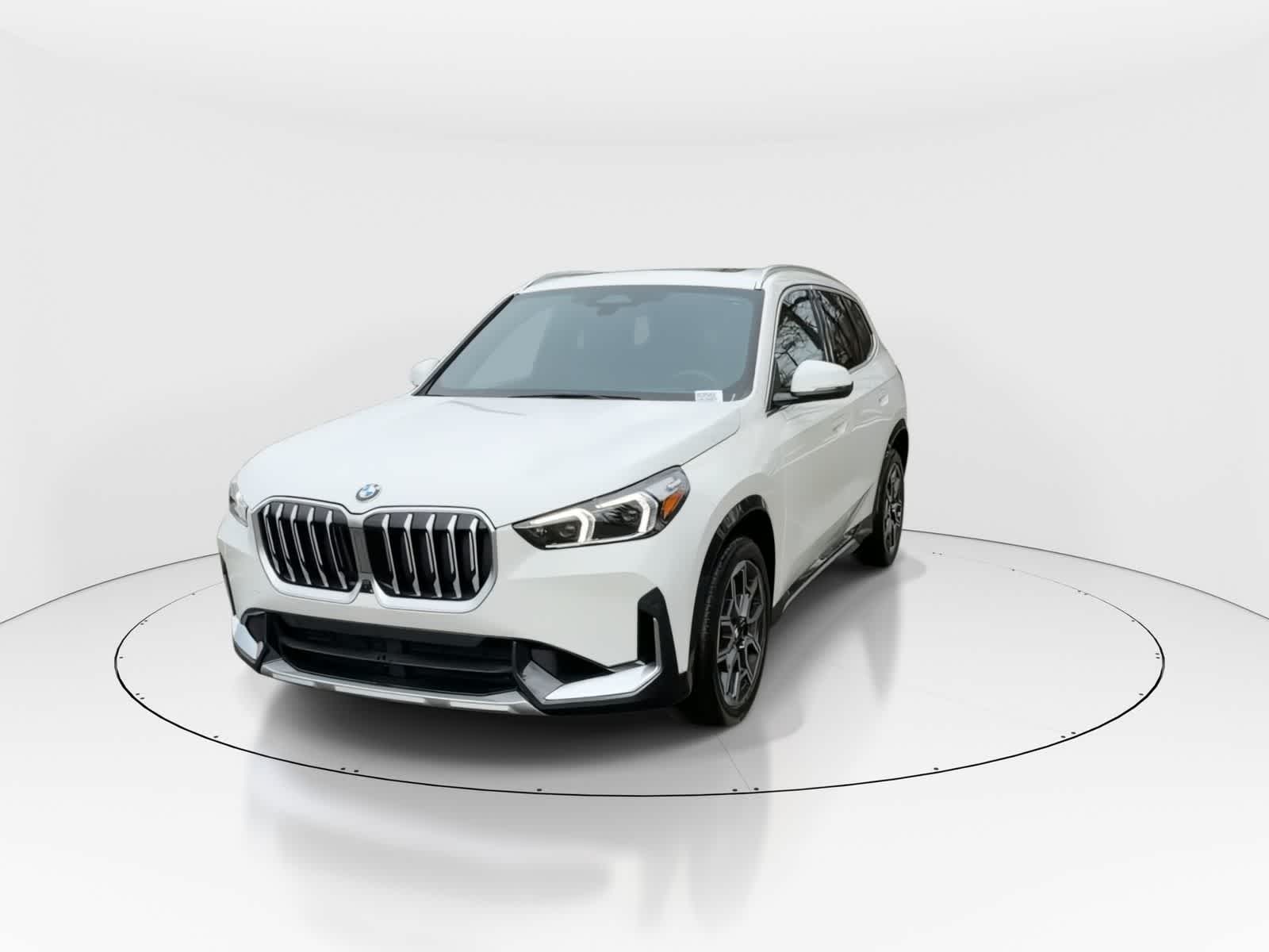 Thumbnail: 2025 BMW X1 - 3