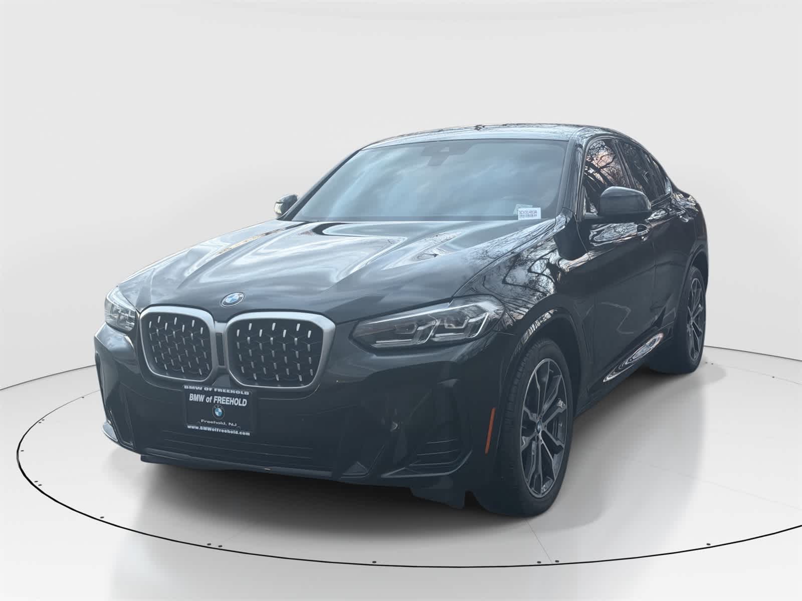 2023 BMW X4 30i's photo