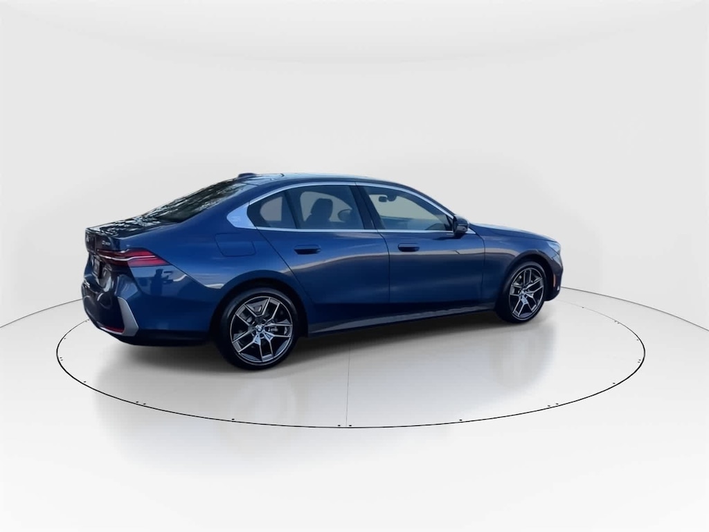 Used 2026 BMW 530i xDrive Sedan