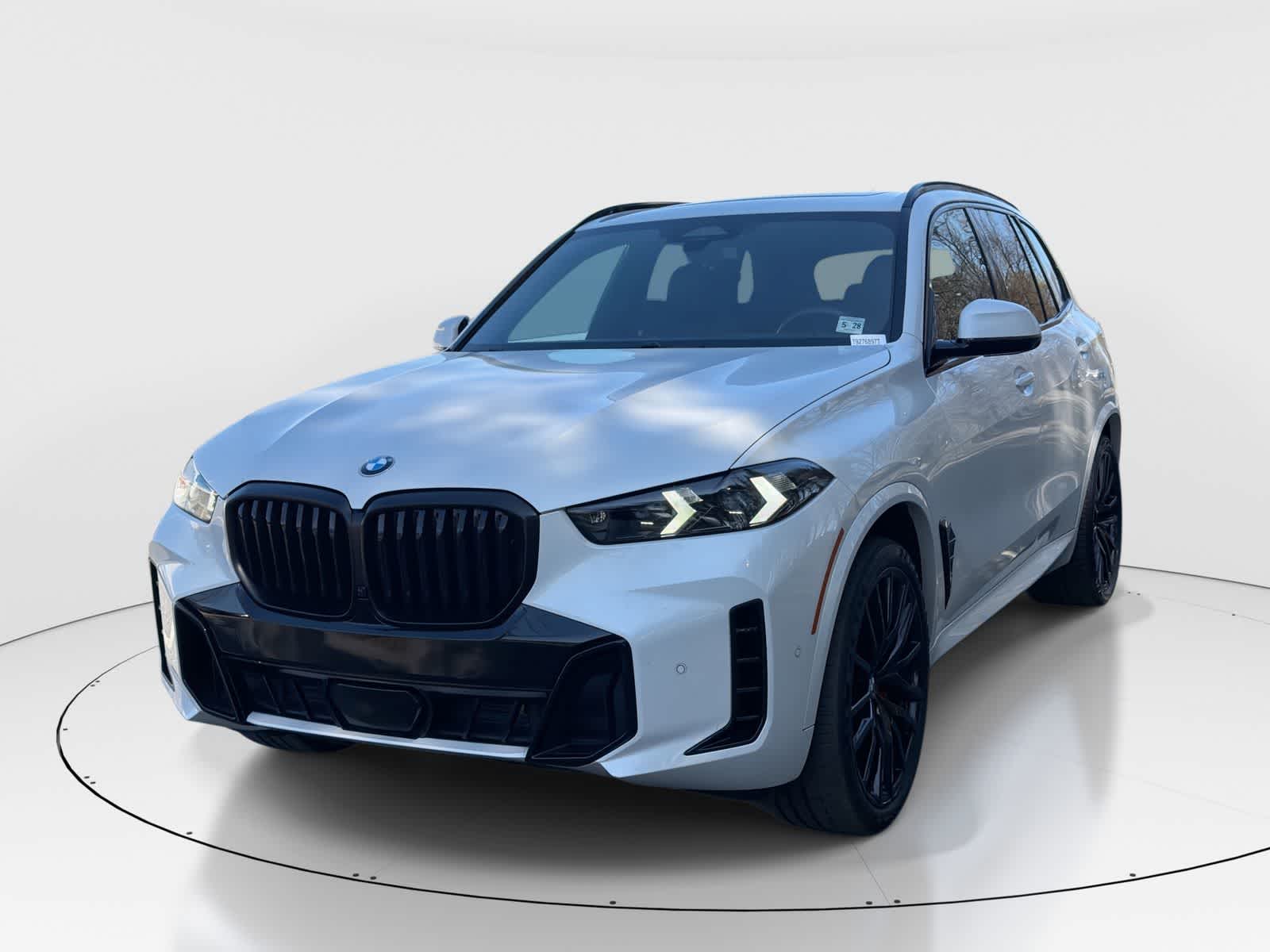 Thumbnail: 2024 BMW X5 - 1