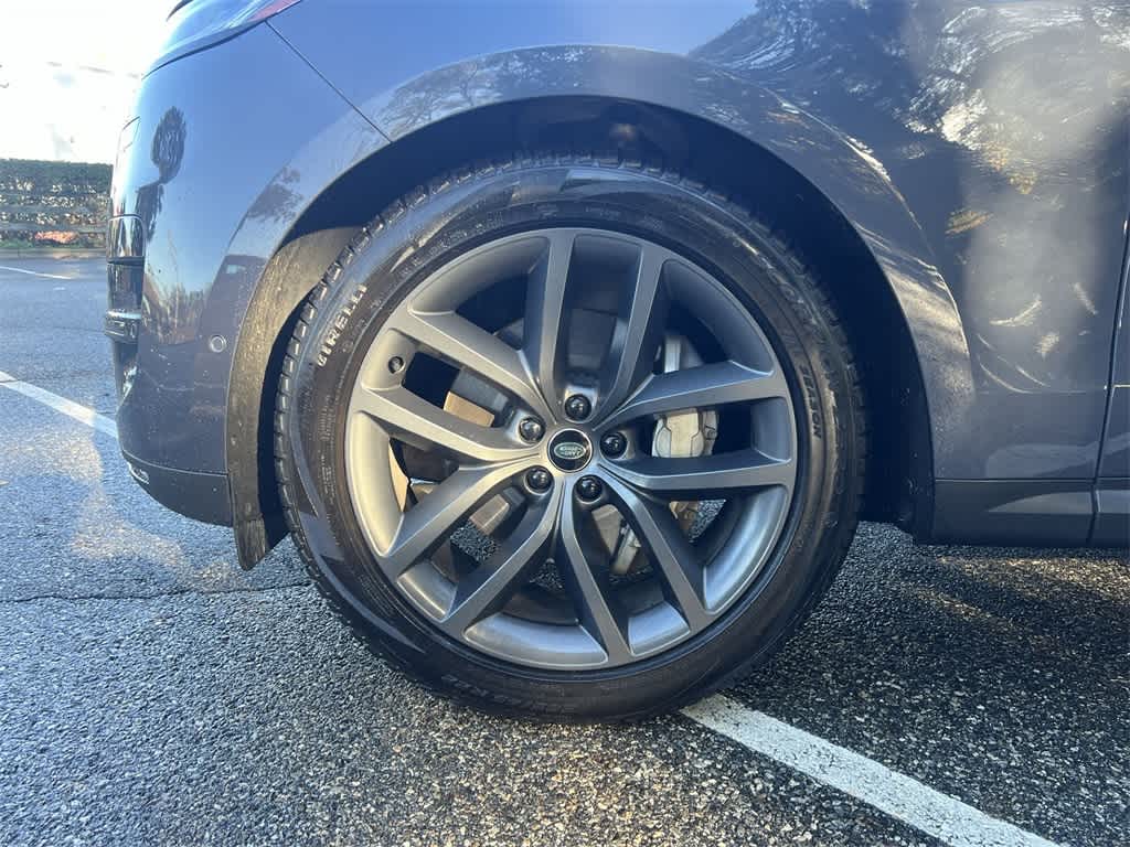 Thumbnail: 2024 Land Rover Range Rover Sport - 16