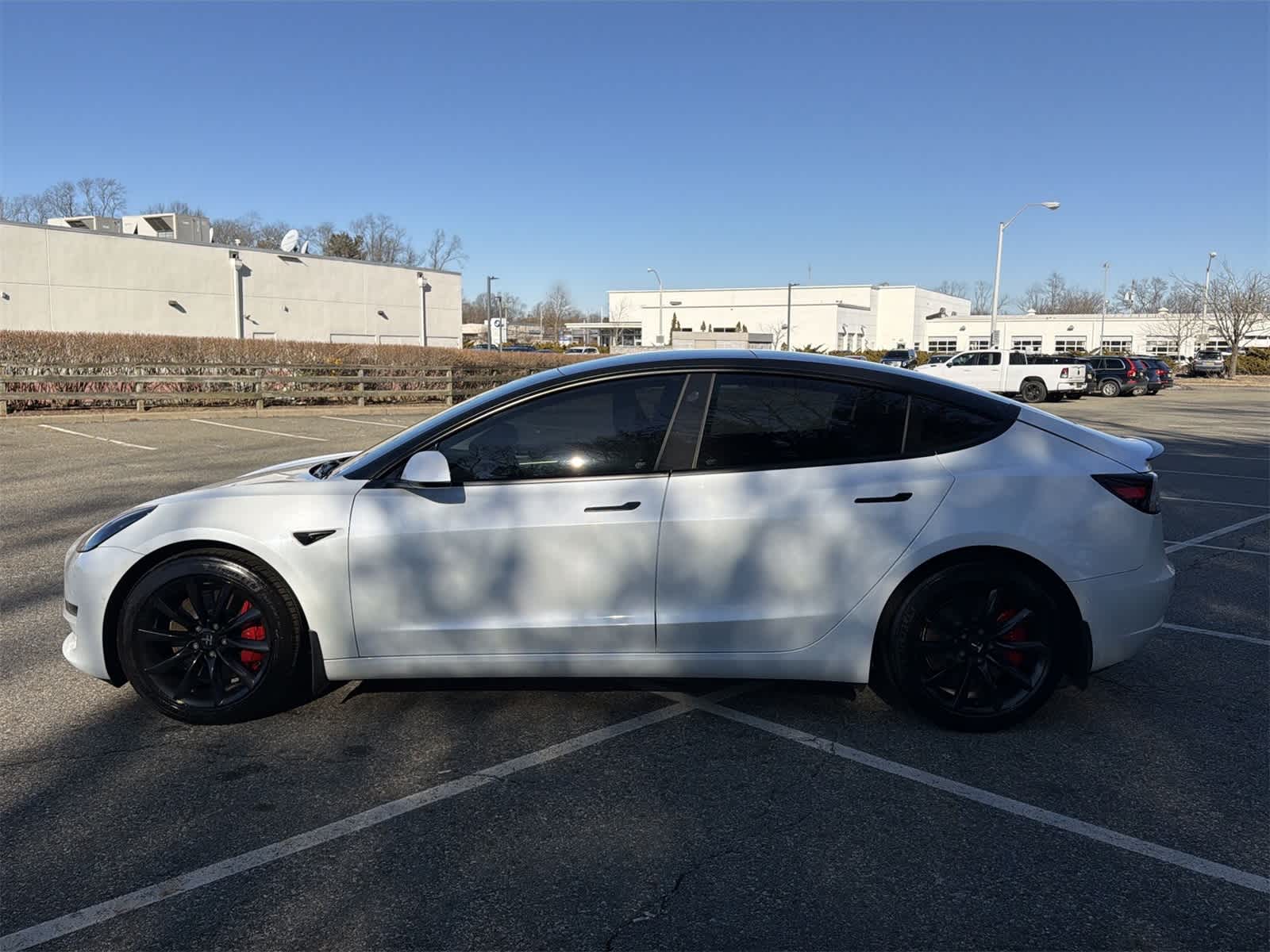 Thumbnail: 2022 Tesla Model 3 - 11