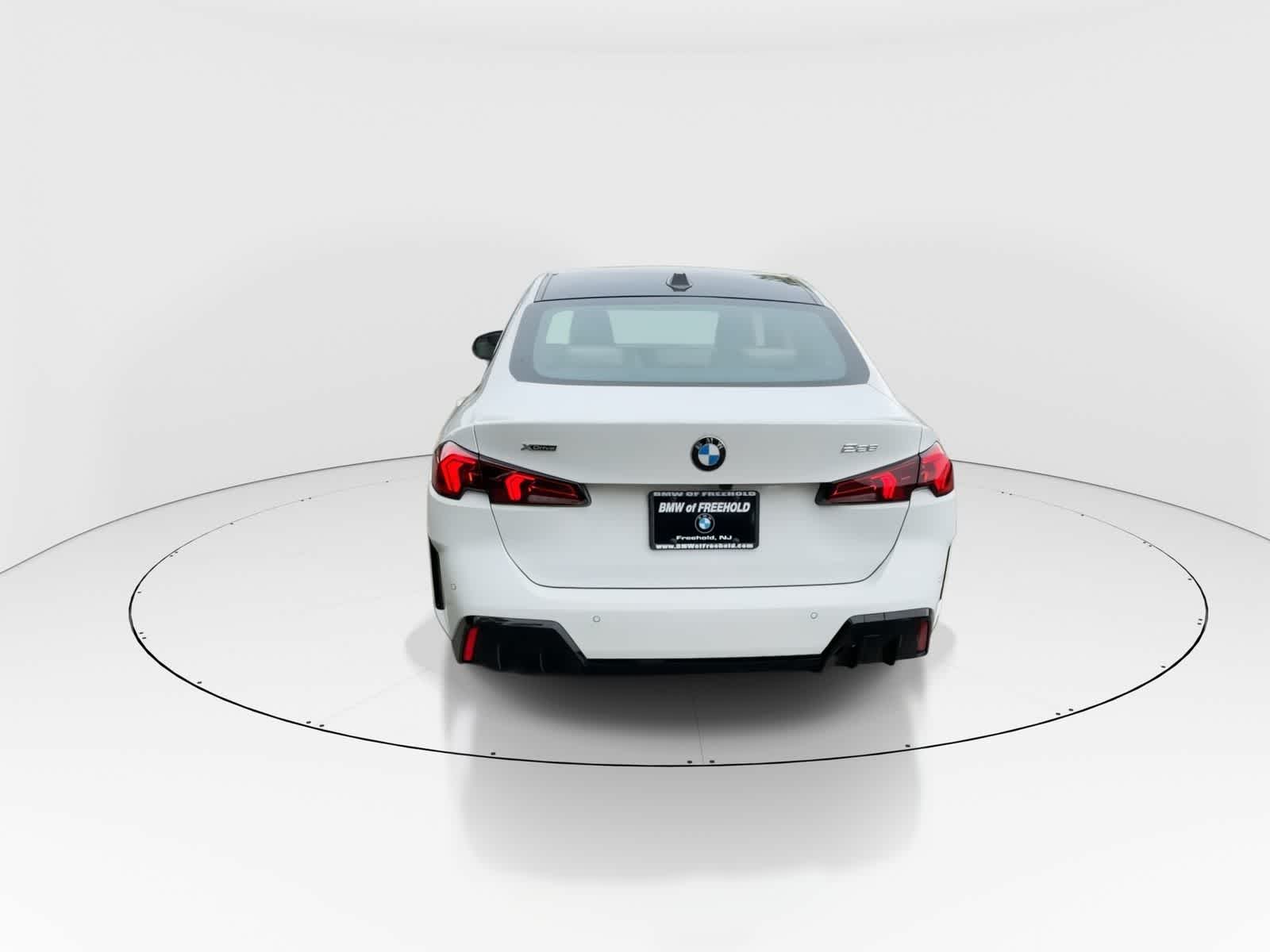 Thumbnail: 2025 BMW 2 Series - 7