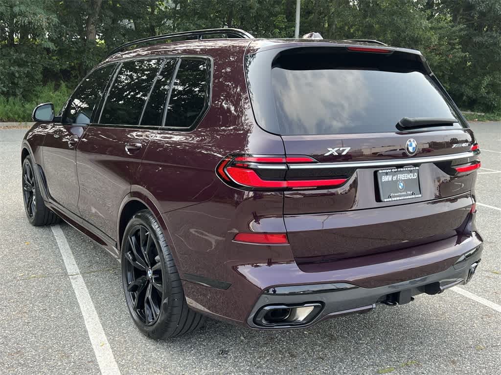 Thumbnail: 2023 BMW X7 - 12