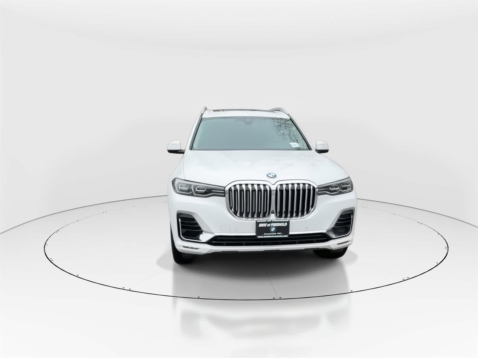 Thumbnail: 2021 BMW X7 - 4