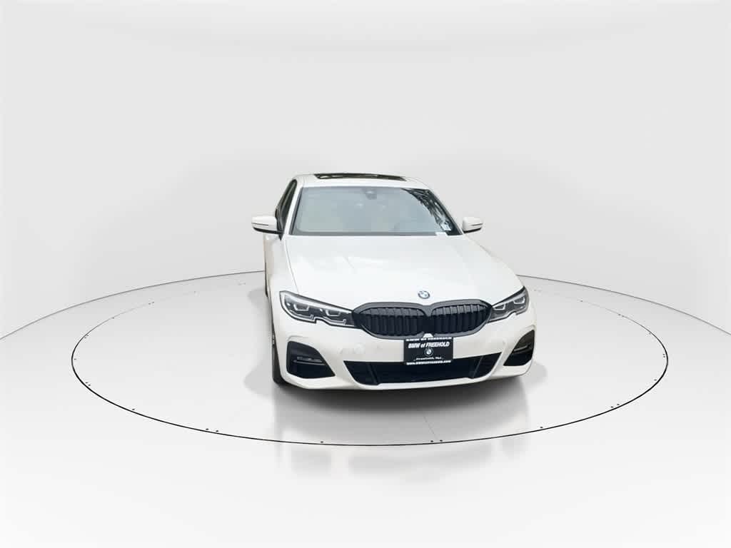 Thumbnail: 2022 BMW 3 Series - 4