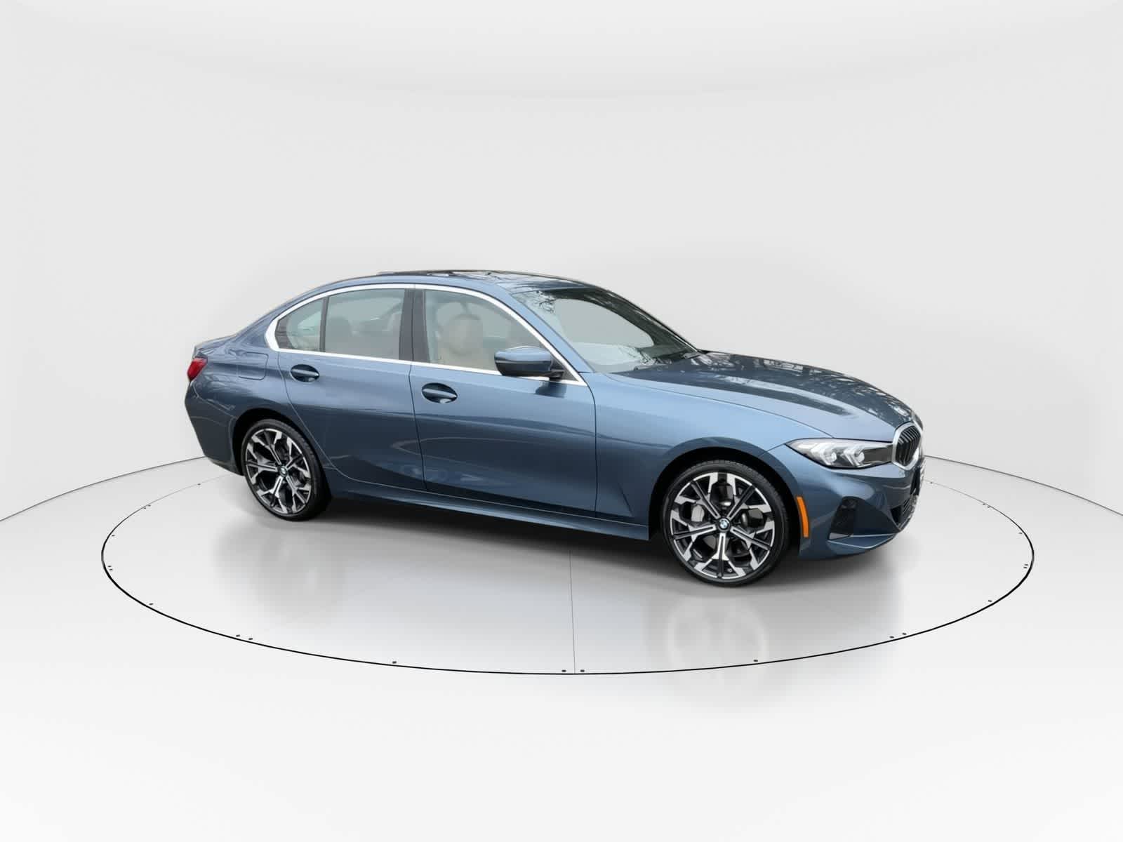 Thumbnail: 2025 BMW 3 Series - 9