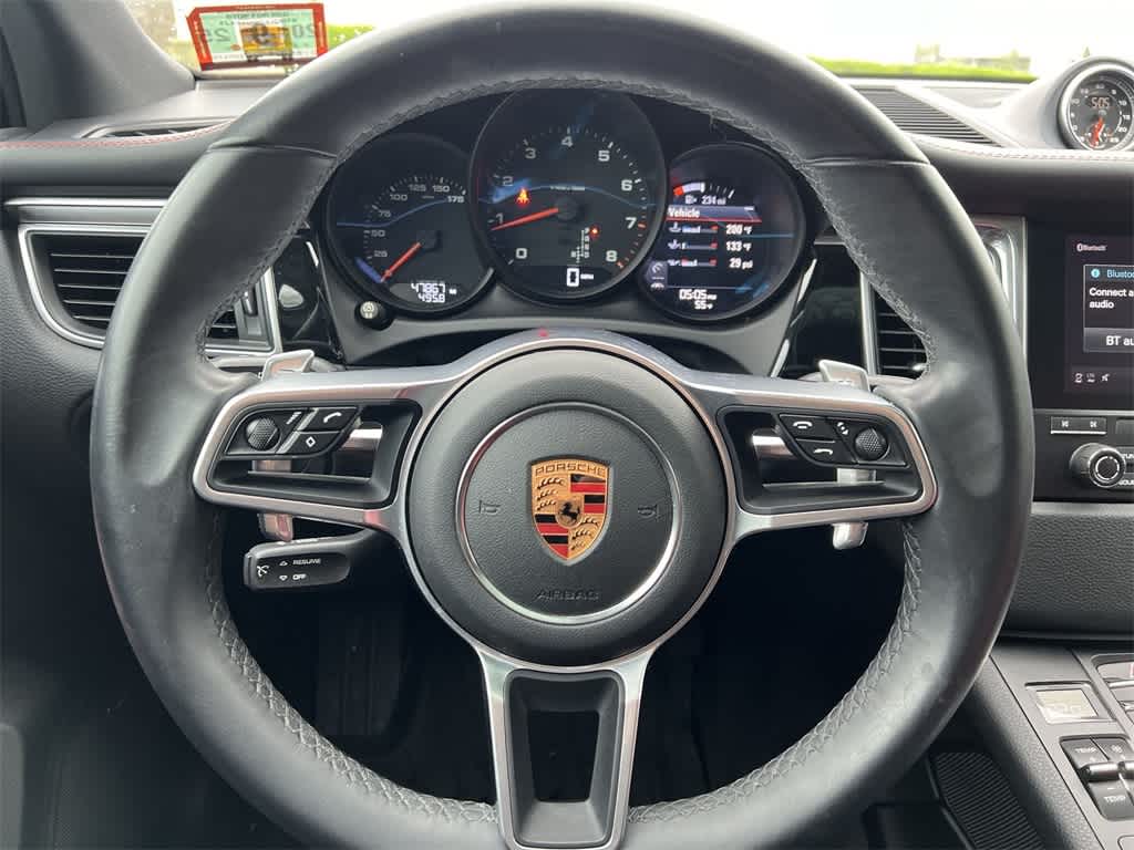 2016 Porsche Macan S Hero Image