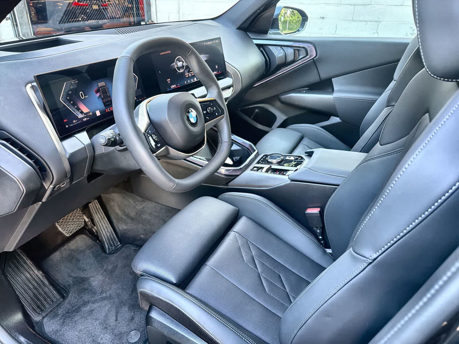 Thumbnail: 2025 BMW X3 - 10