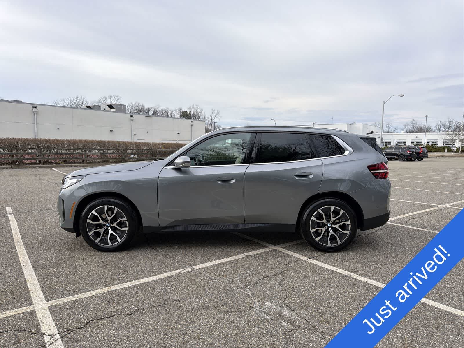 Thumbnail: 2025 BMW X3 - 11