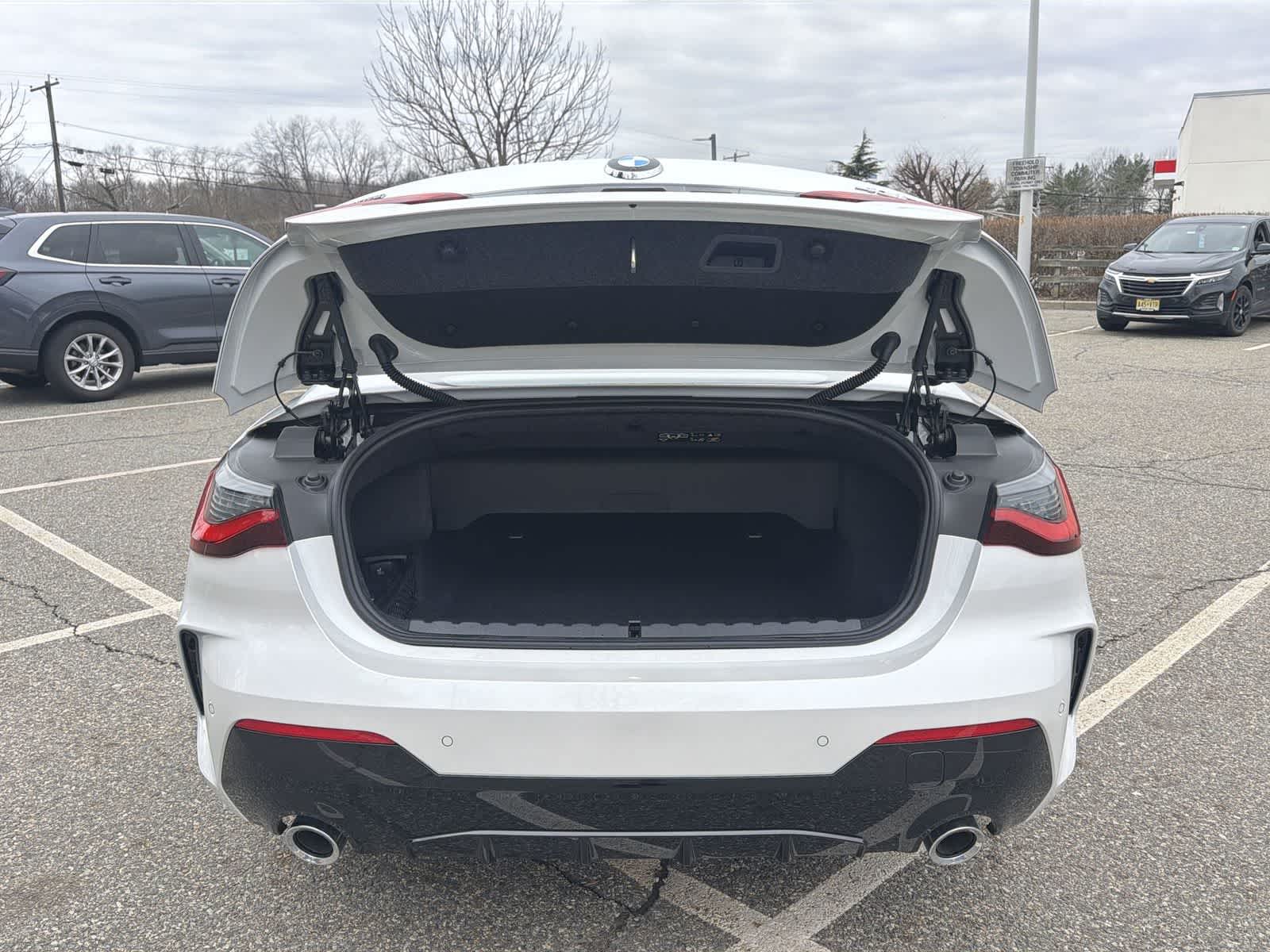 Thumbnail: 2026 BMW 4 Series - 27