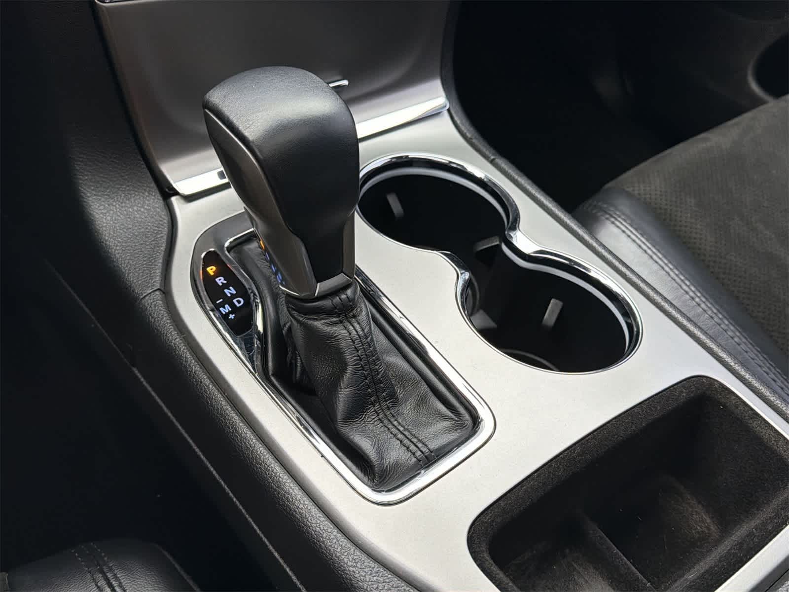 Thumbnail: 2019 Jeep Grand Cherokee - 25