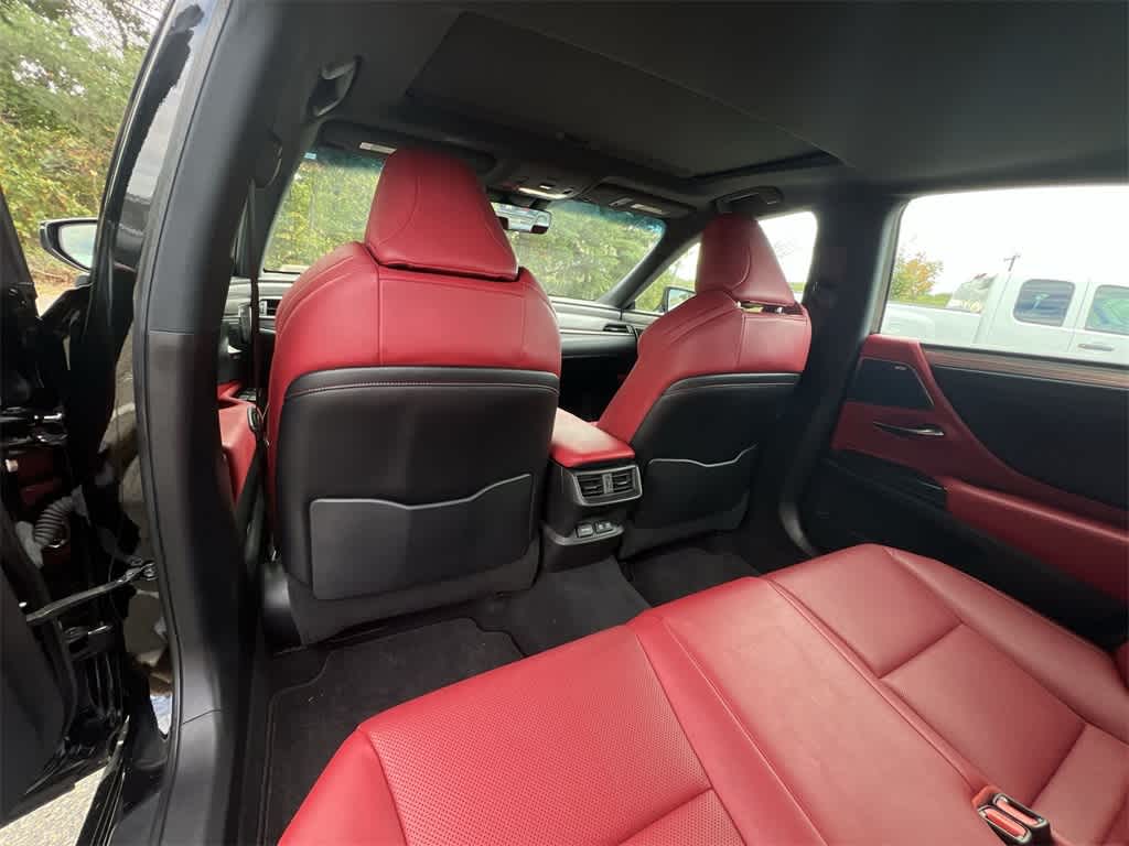 Thumbnail: 2019 Lexus ES - 20