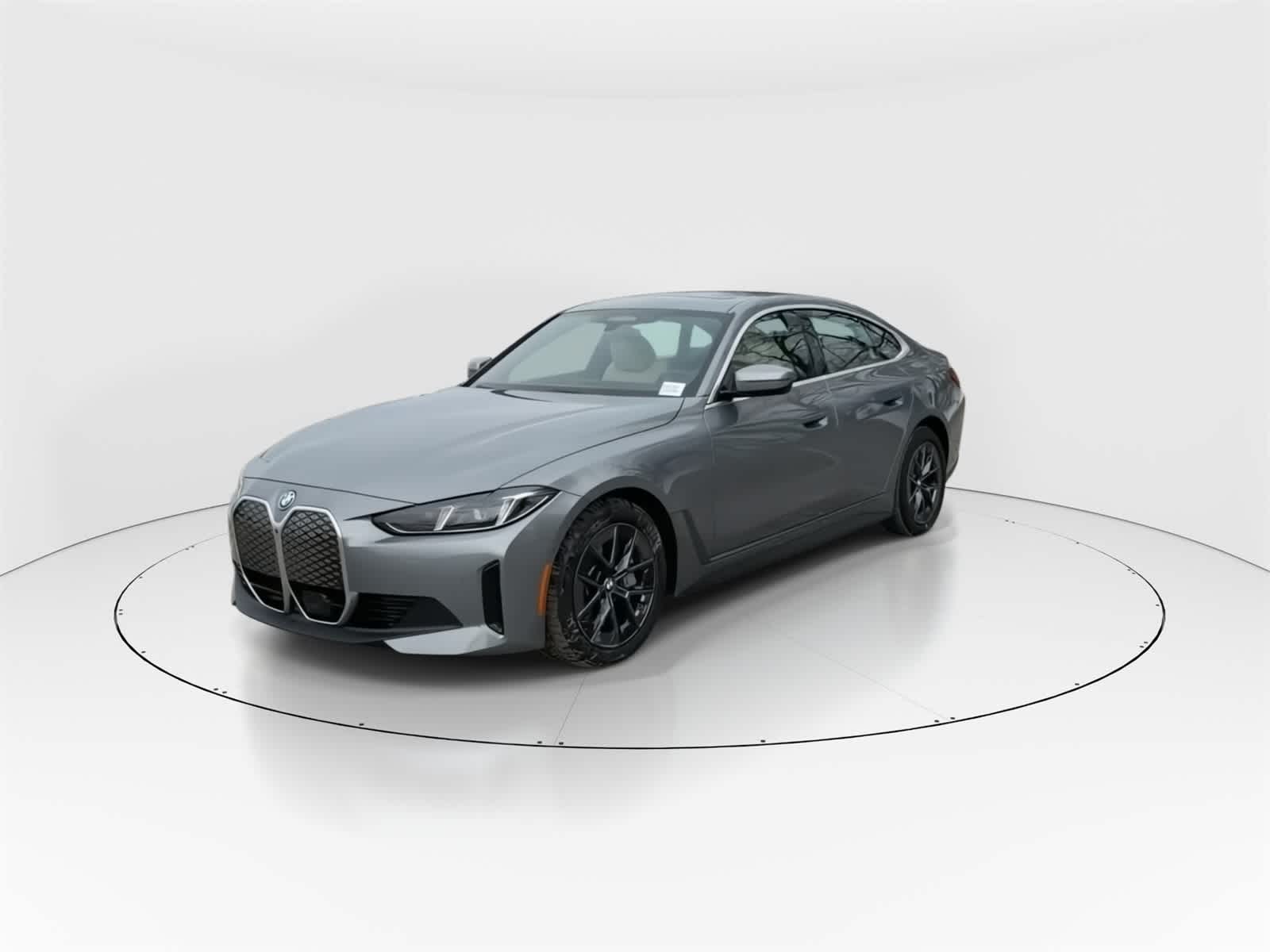 Thumbnail: 2025 BMW i4 - 5