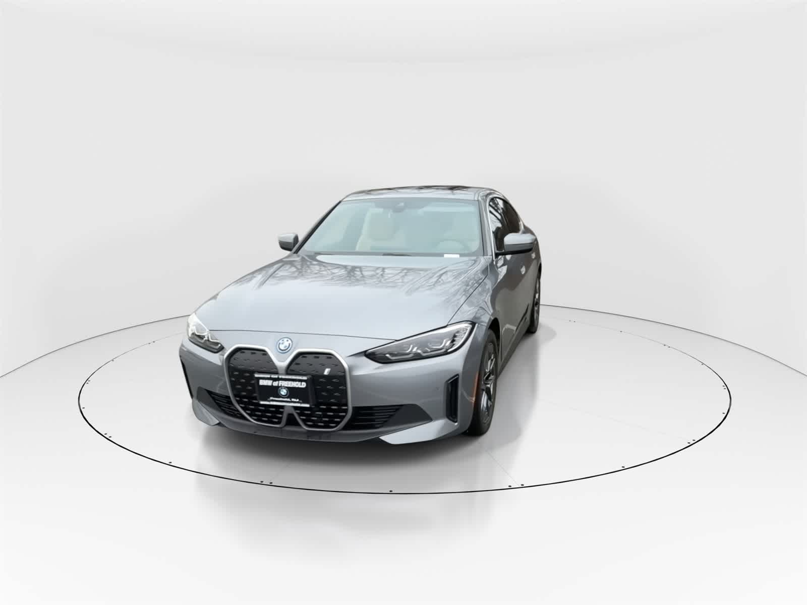 Thumbnail: 2023 BMW i4 - 3