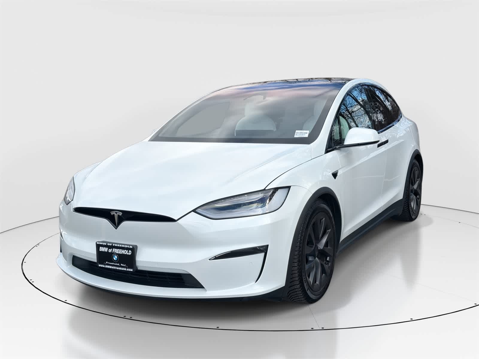 2022 Tesla Model X Long Range's photo