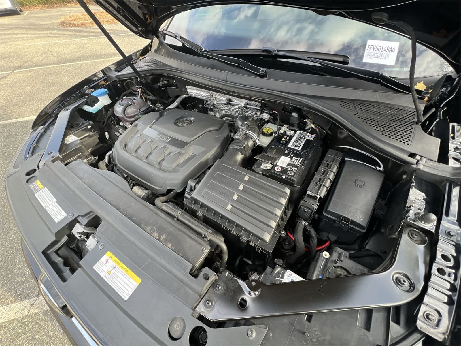 Thumbnail: 2022 Volkswagen Tiguan - 17