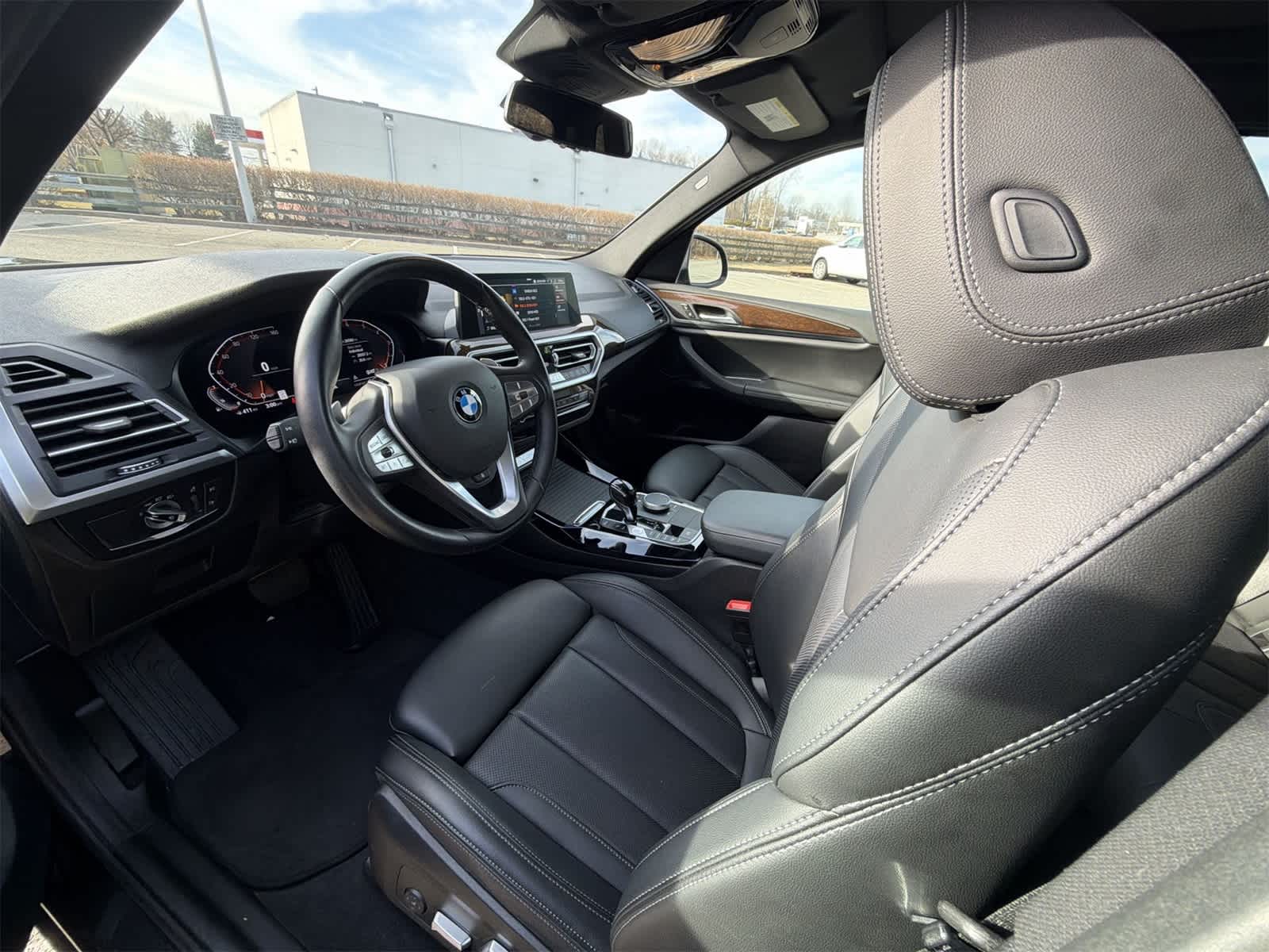 Thumbnail: 2023 BMW X3 - 10