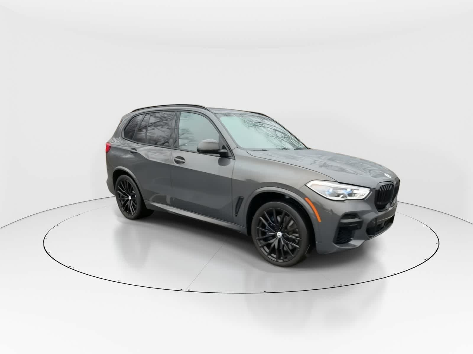 Thumbnail: 2023 BMW X5 - 3