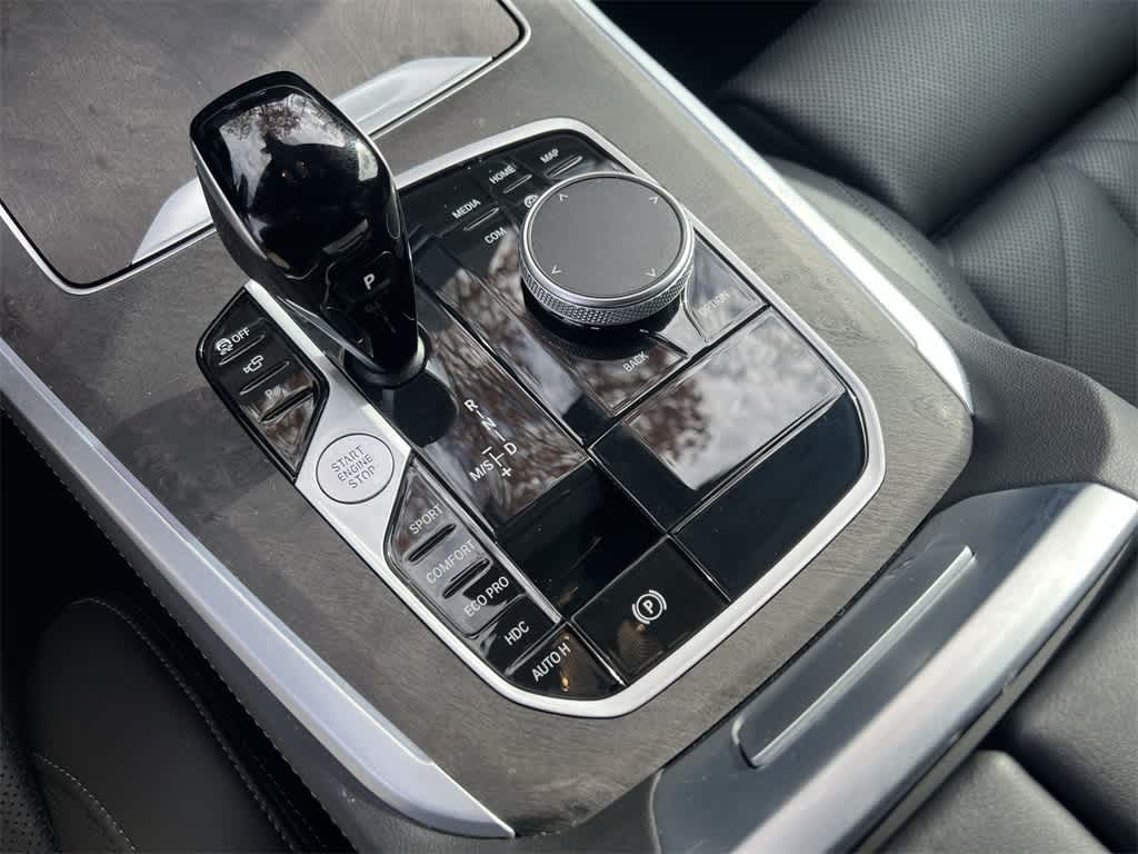 Thumbnail: 2023 BMW X5 - 25