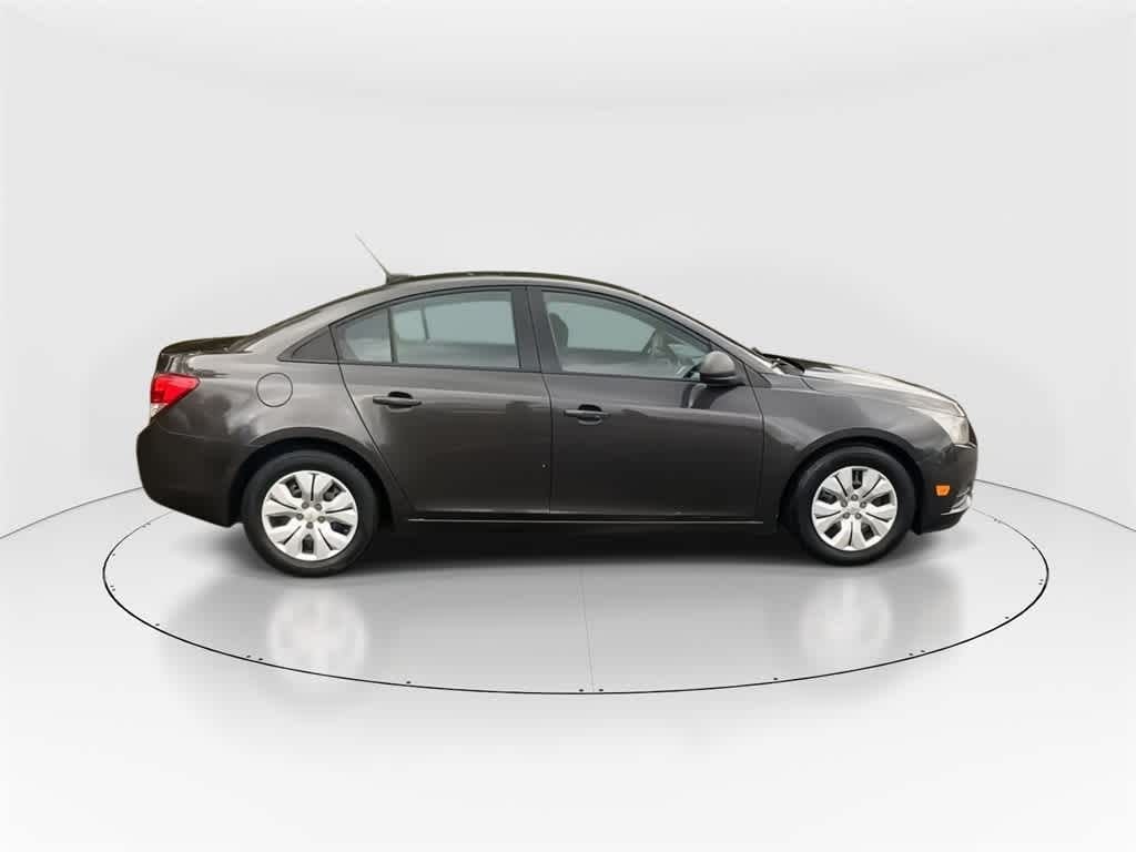 Used 2014 Chevrolet Cruze LS Auto Sedan