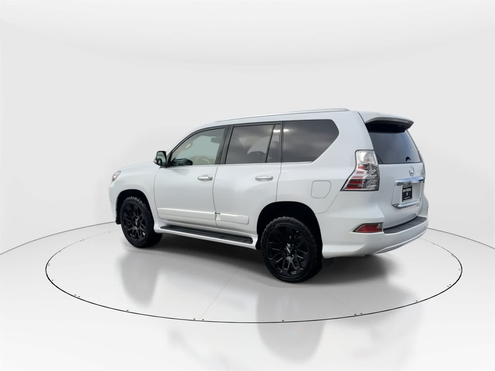 Thumbnail: 2015 Lexus GX - 5