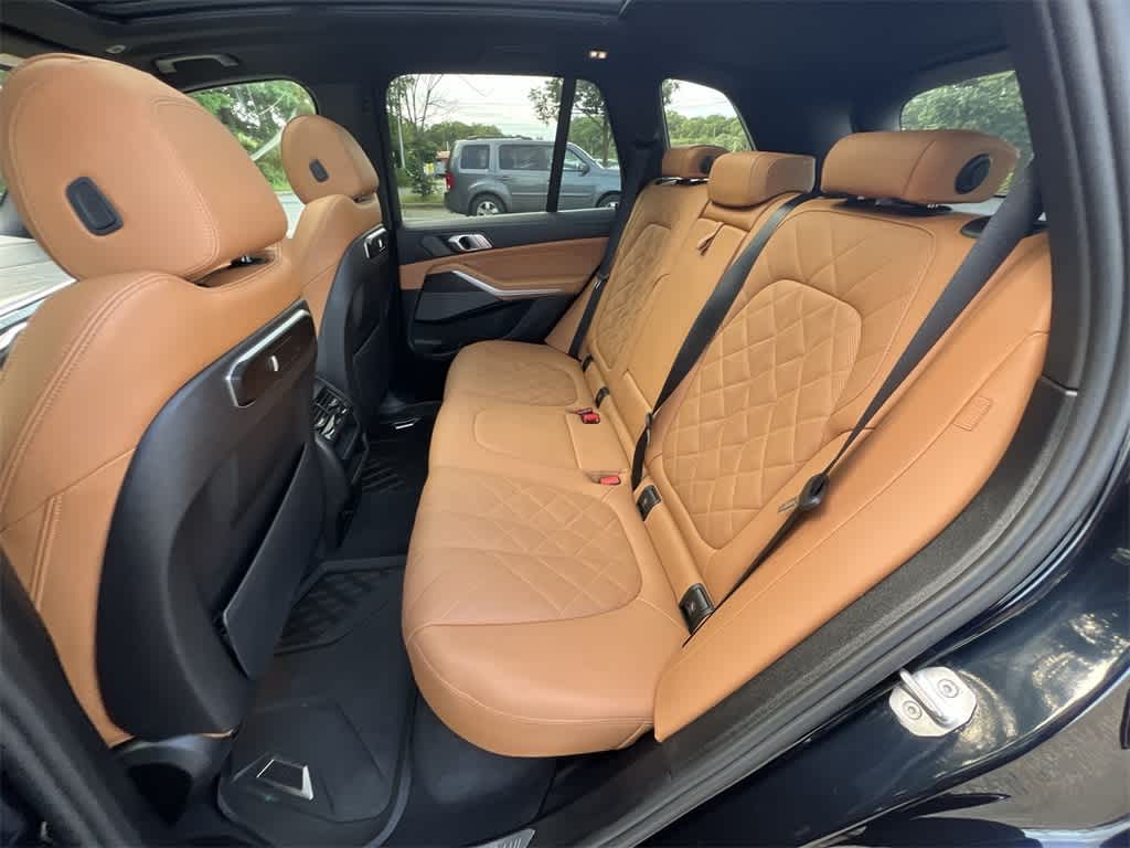 Thumbnail: 2024 BMW X5 - 21