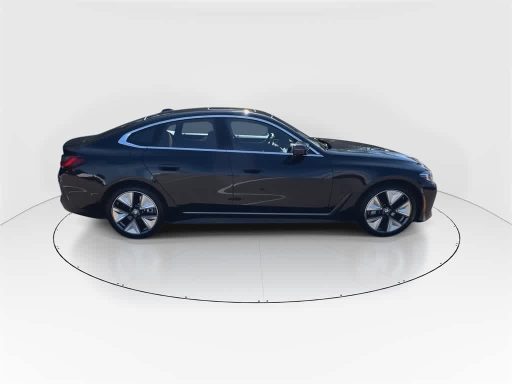 Thumbnail: 2025 BMW i4 - 4