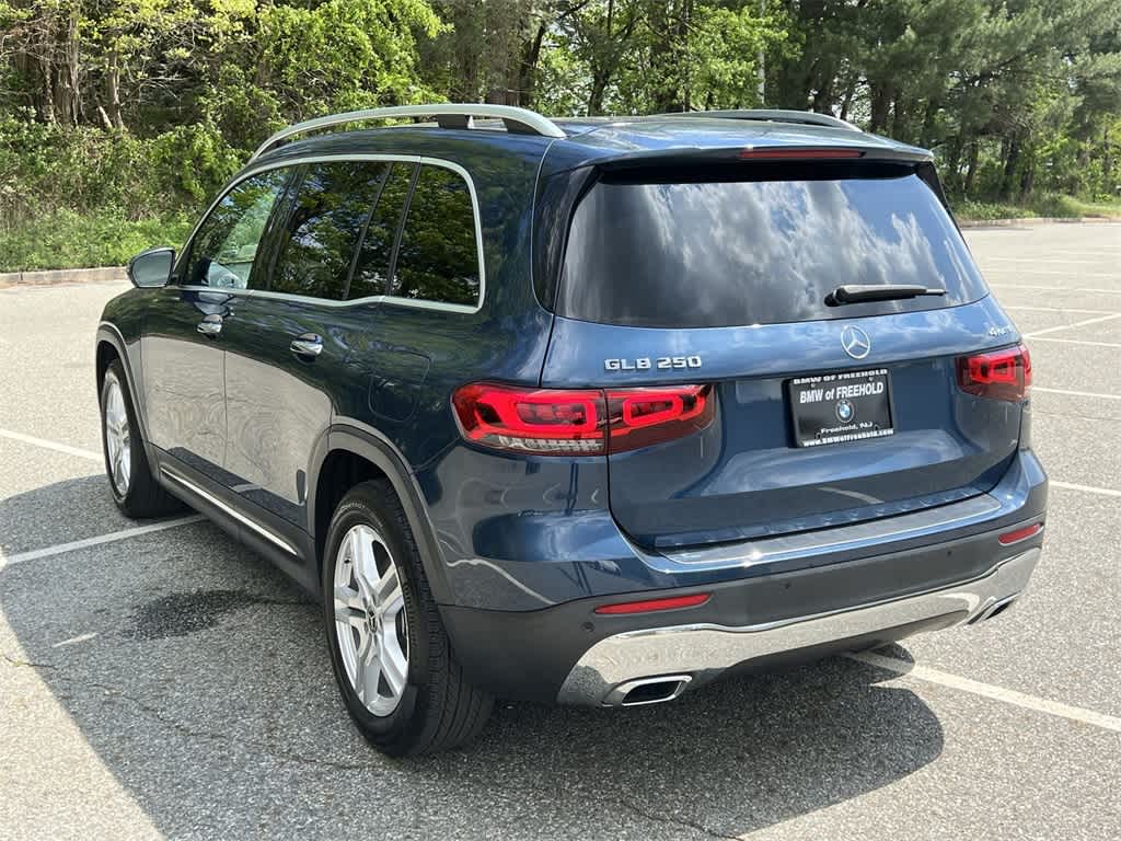 Thumbnail: 2021 Mercedes-Benz GLB - 12
