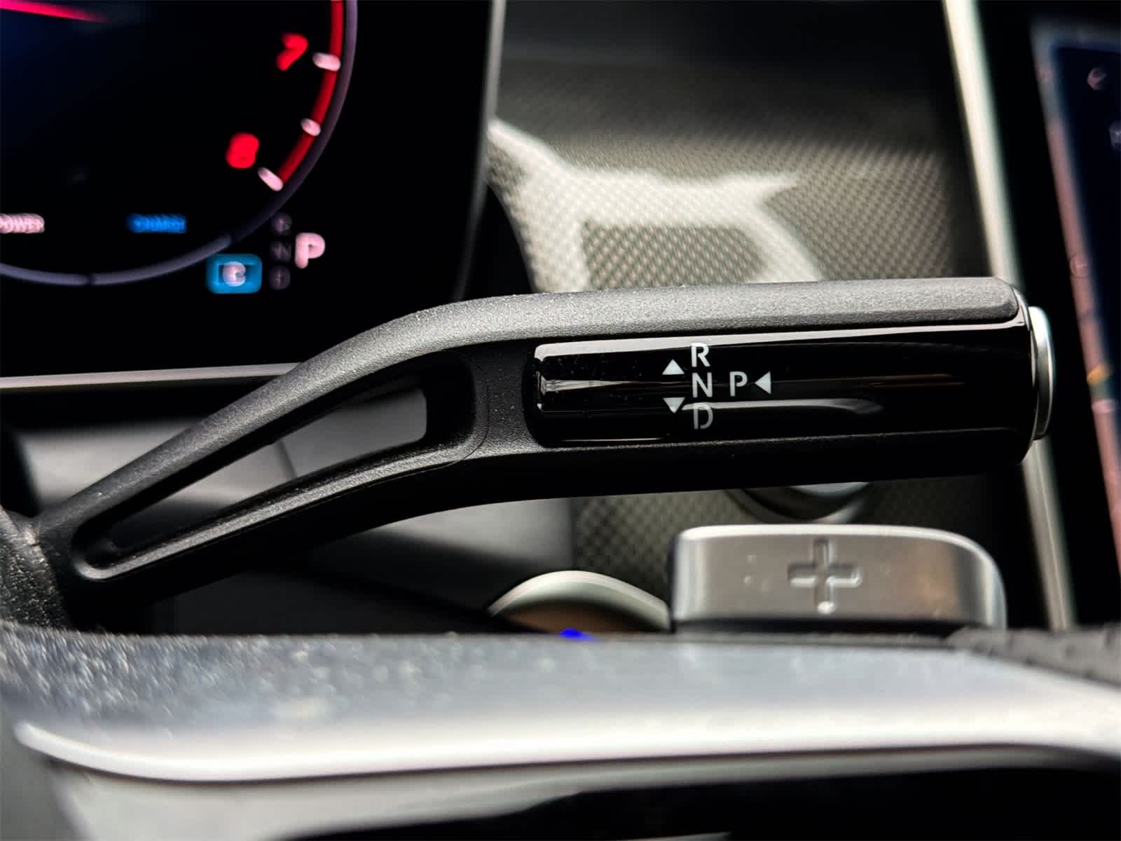 Thumbnail: 2025 Mercedes-Benz GLC - 25