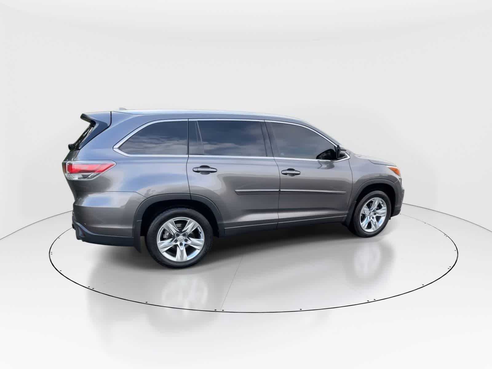 Thumbnail: 2014 Toyota Highlander - 7