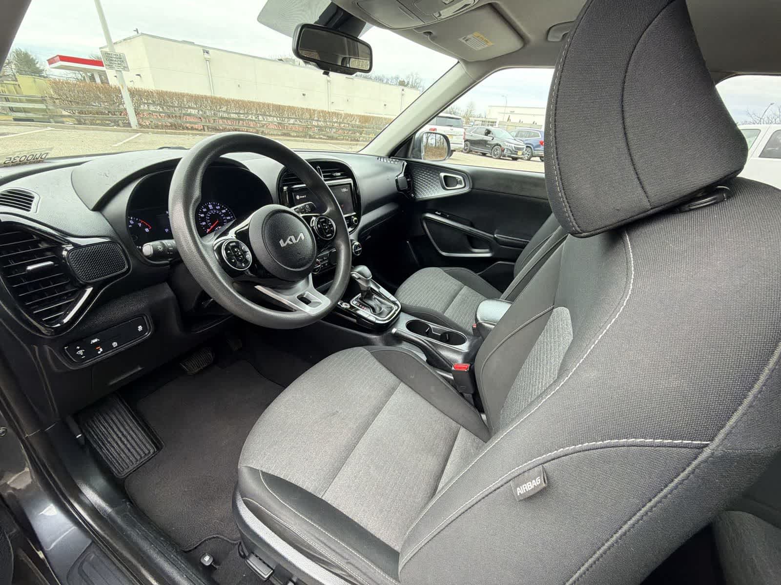 Thumbnail: 2022 Kia Soul - 10