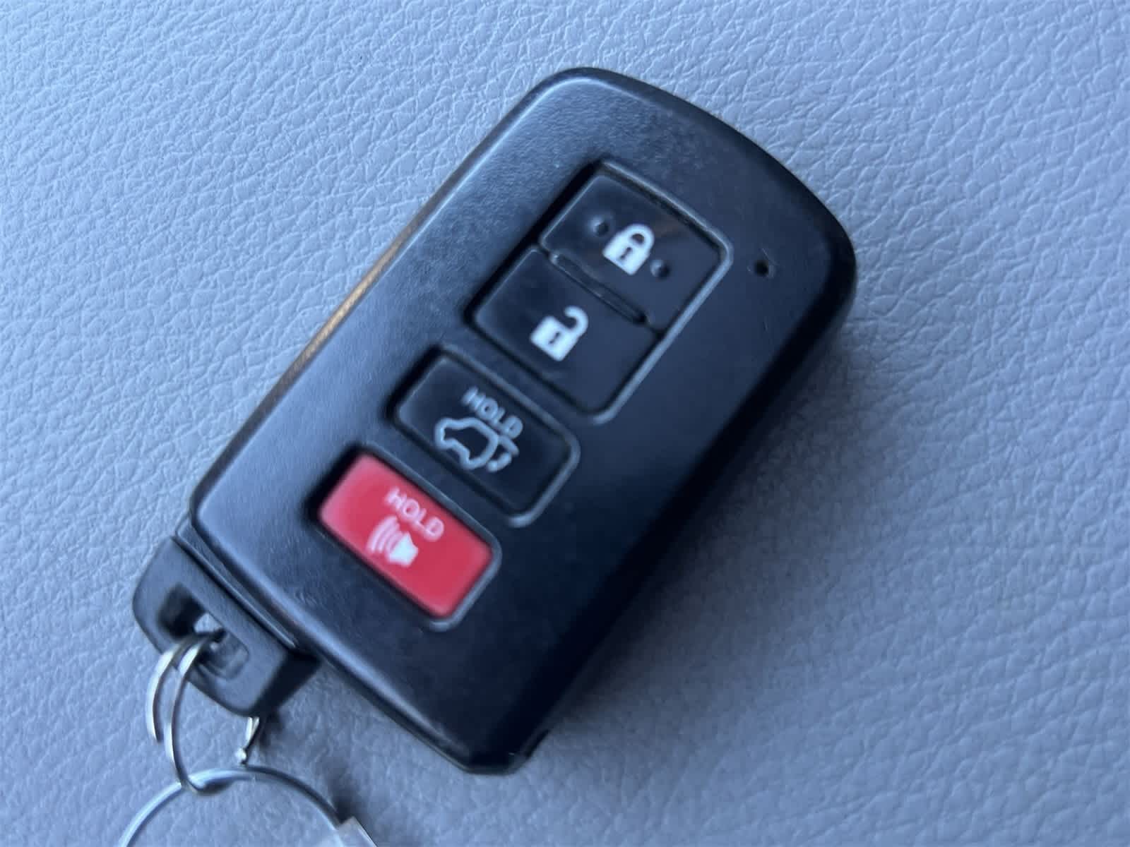 Thumbnail: 2017 Toyota Highlander - 28