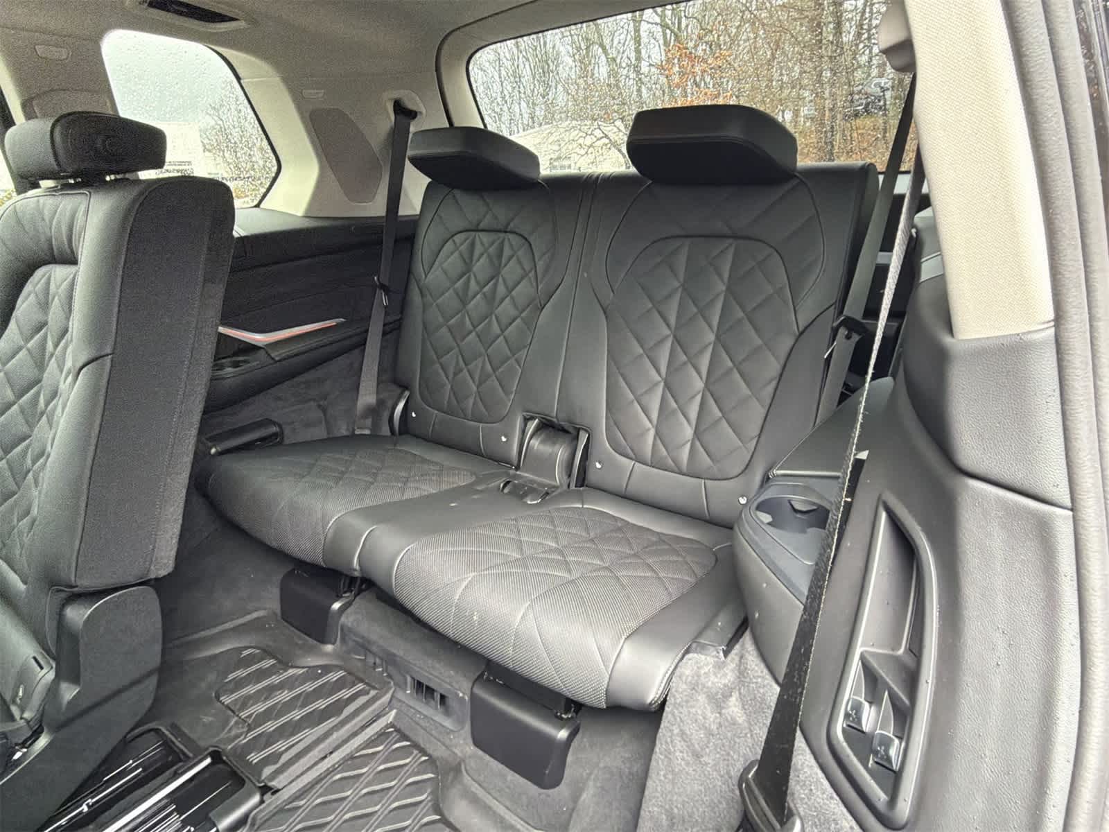 Thumbnail: 2025 BMW X7 - 30