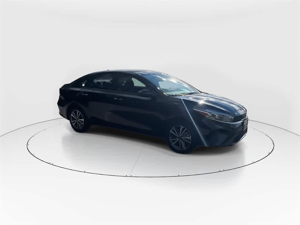 Used 2023 Kia Forte LXS Sedan