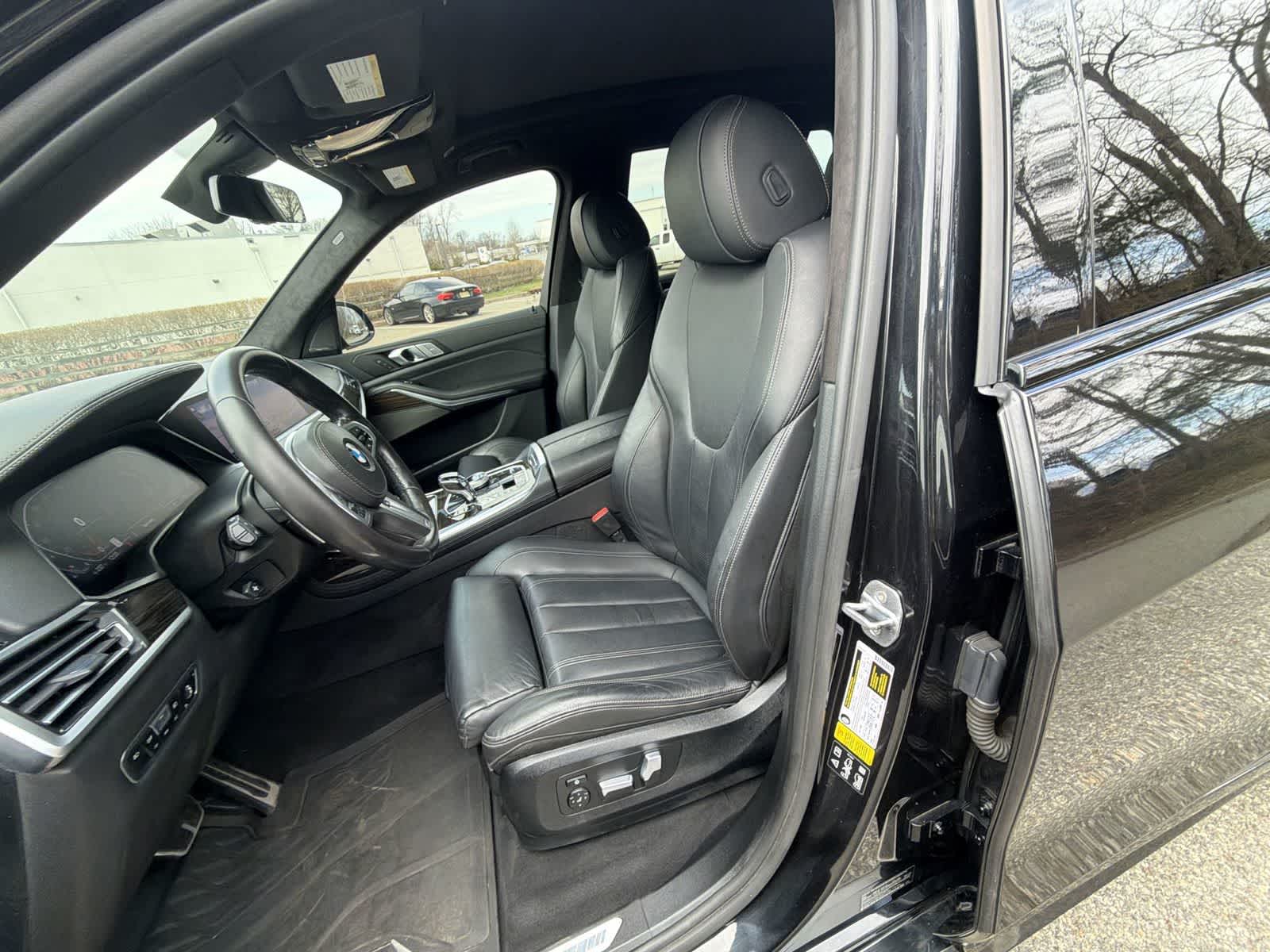 Thumbnail: 2020 BMW X7 - 19