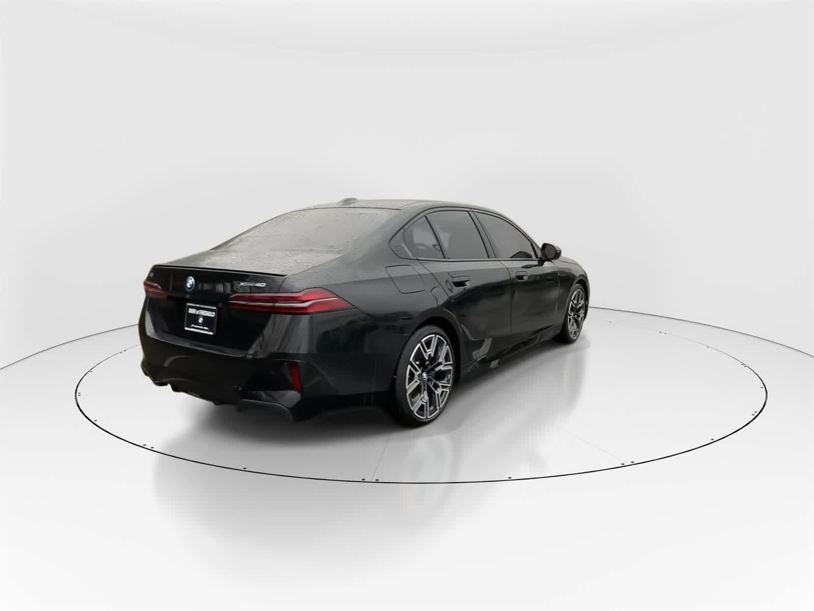 Thumbnail: 2025 BMW i5 - 9