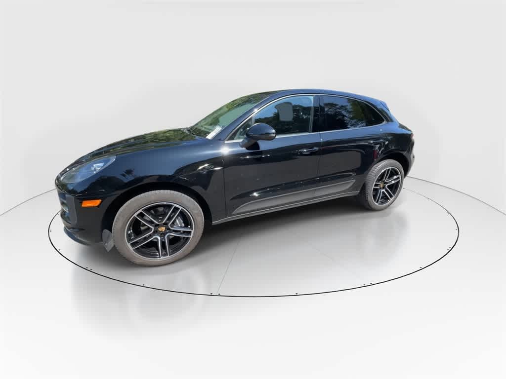 Thumbnail: 2021 Porsche Macan - 7