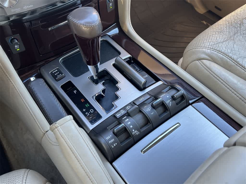 Thumbnail: 2015 Lexus LX - 25