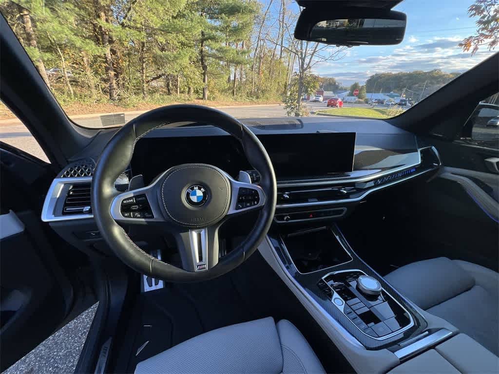 Thumbnail: 2025 BMW X5 - 18