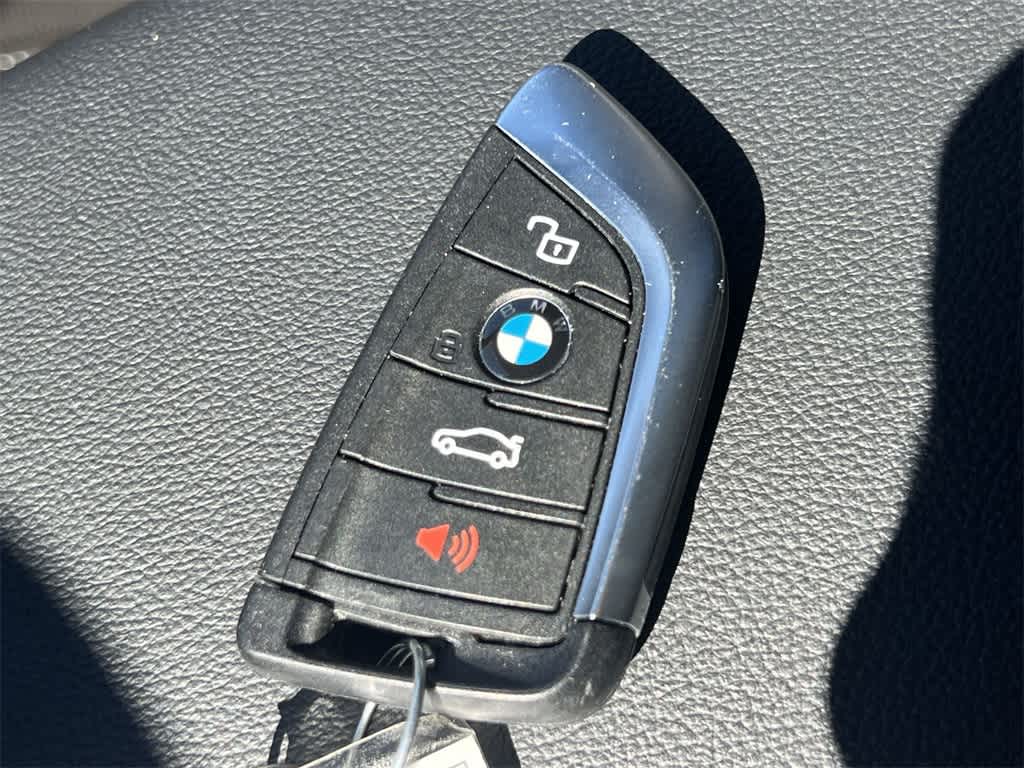 Thumbnail: 2022 BMW X3 - 28