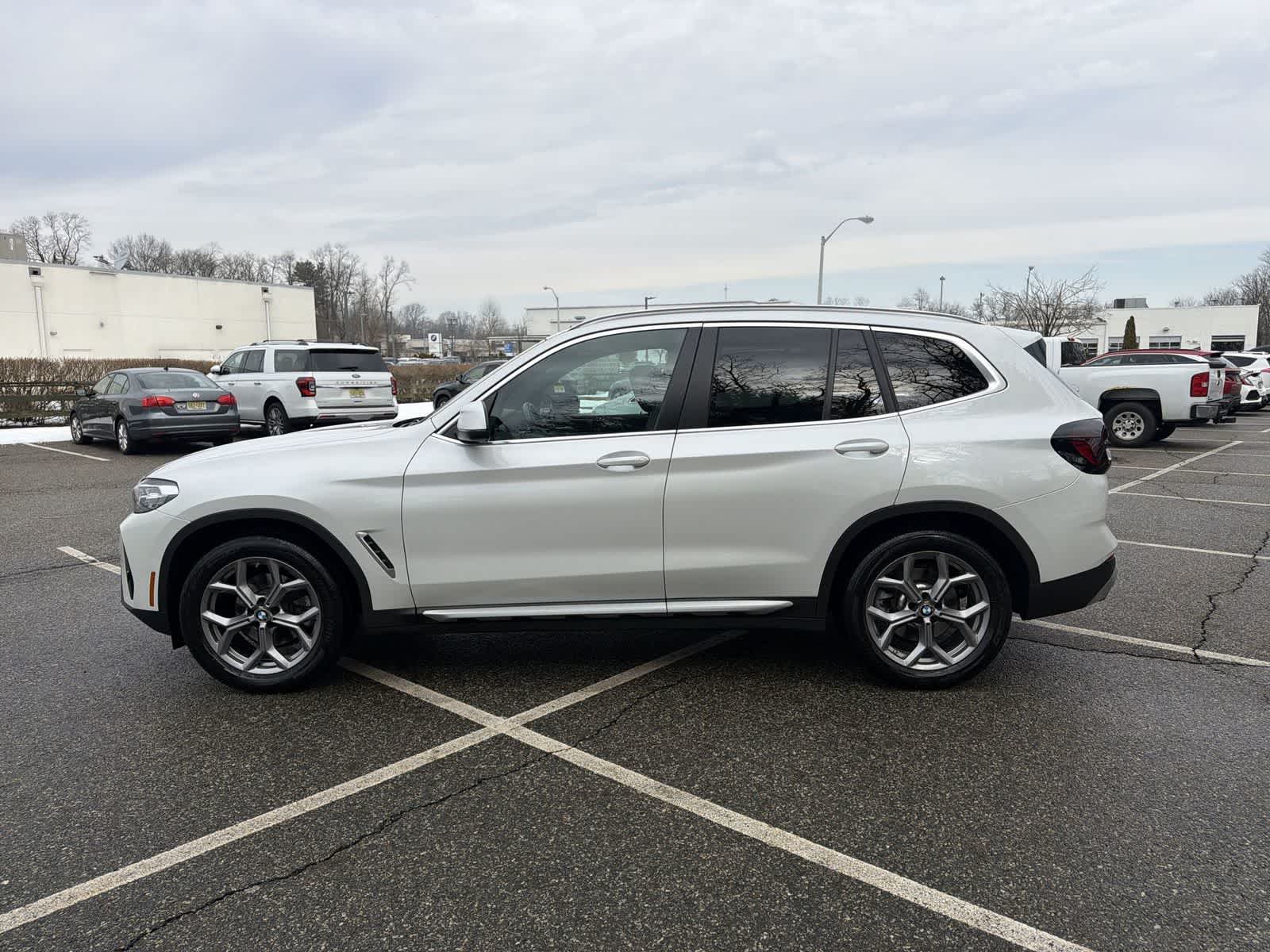 Thumbnail: 2023 BMW X3 - 11