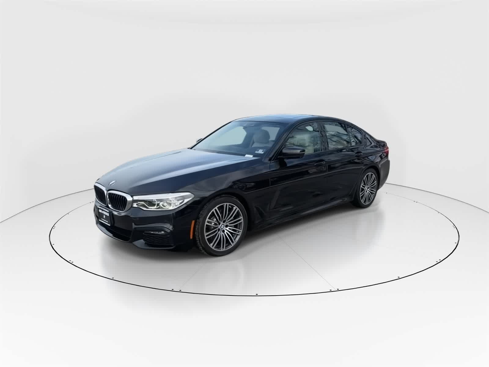 Thumbnail: 2019 BMW 5 Series - 5