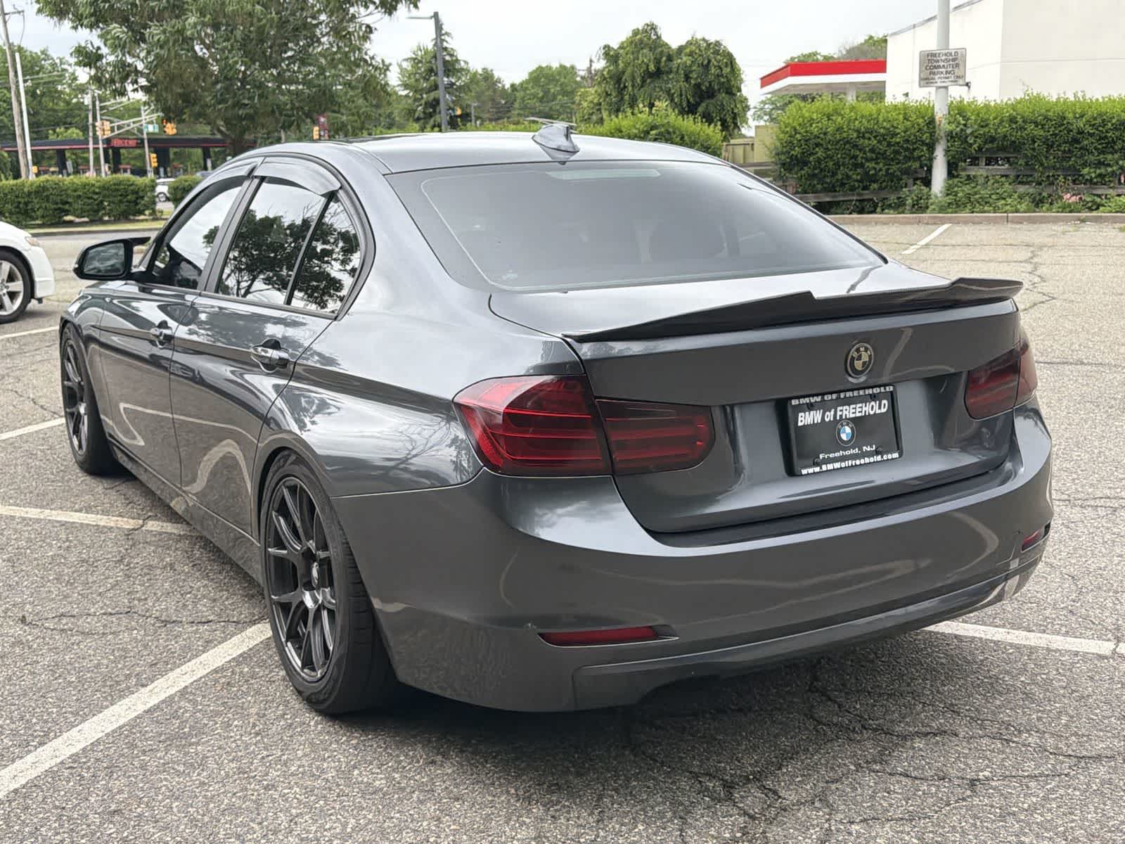 Thumbnail: 2013 BMW 3 Series - 12