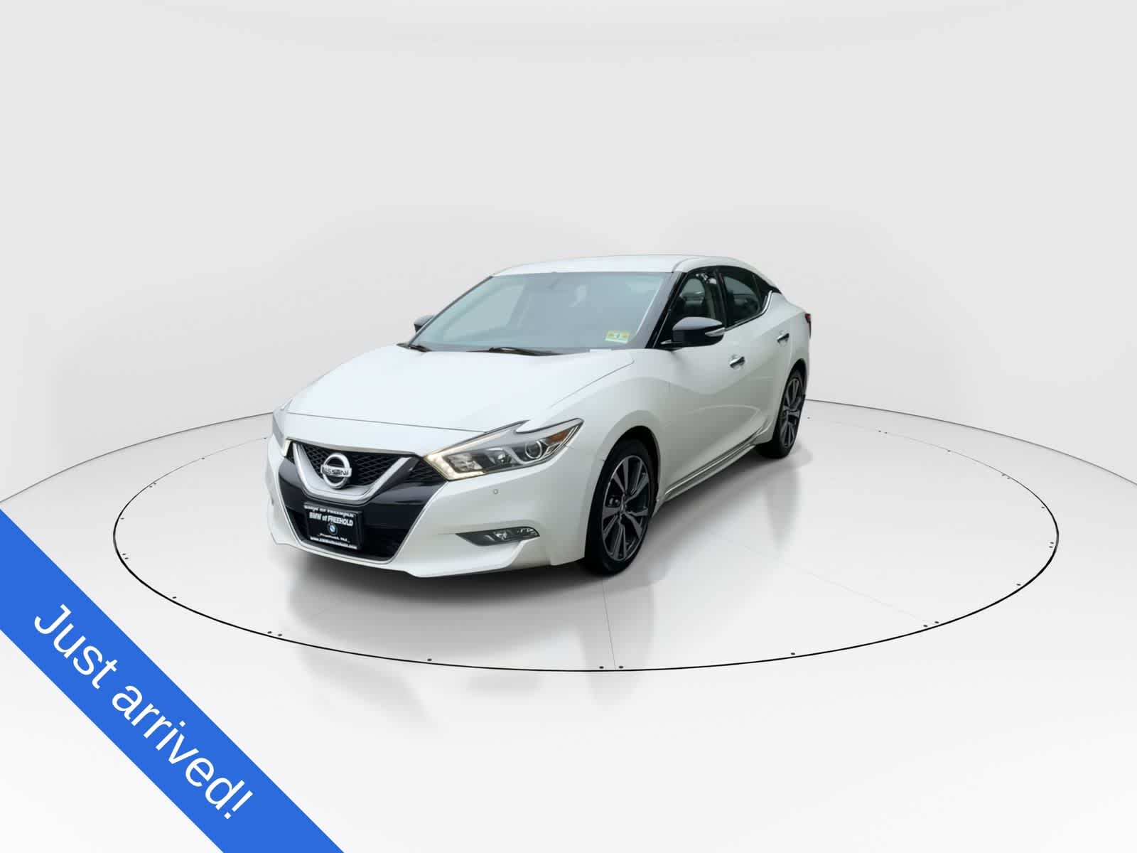 Thumbnail: 2017 Nissan Maxima - 4