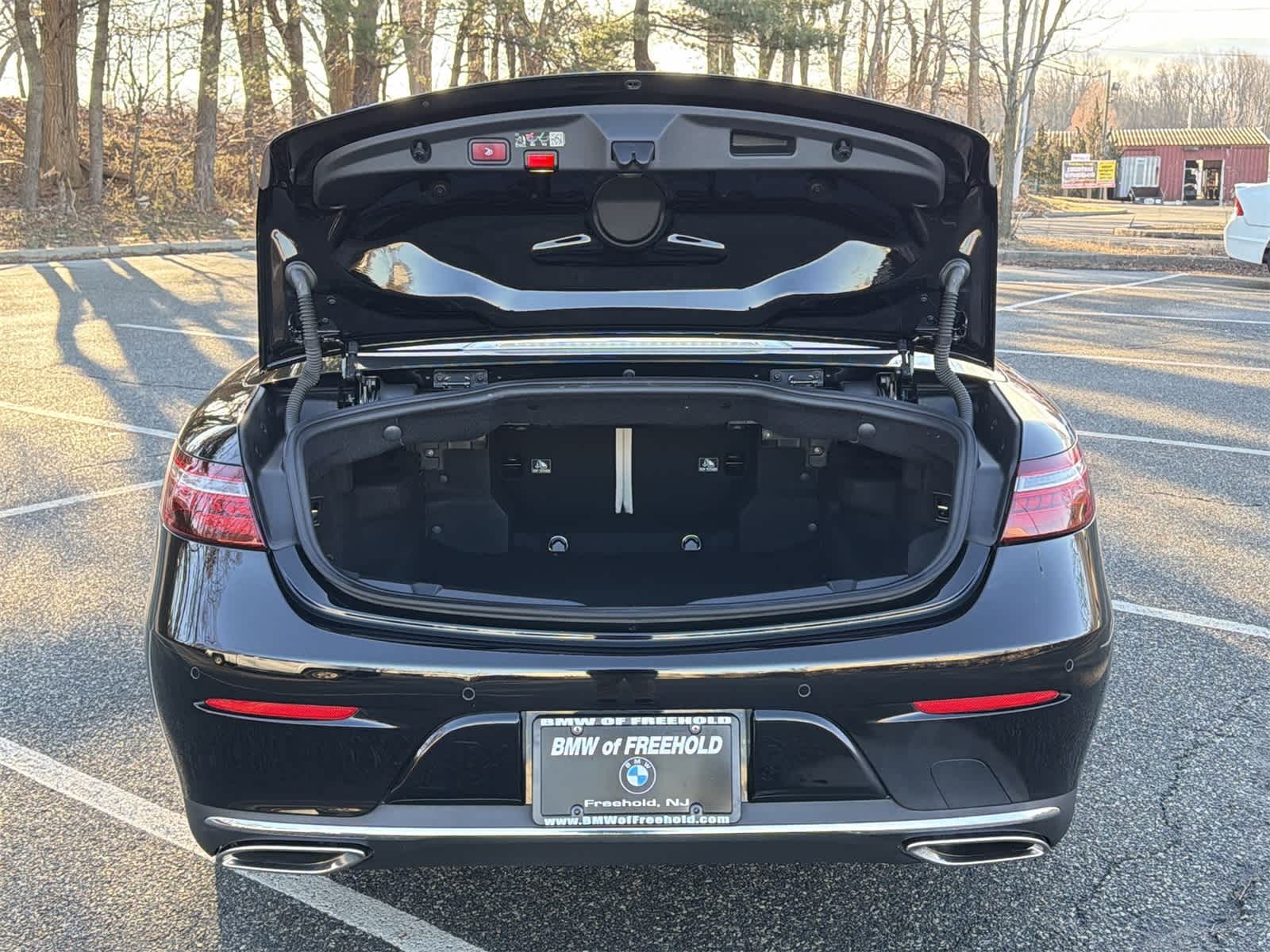 Thumbnail: 2023 Mercedes-Benz E-Class - 27