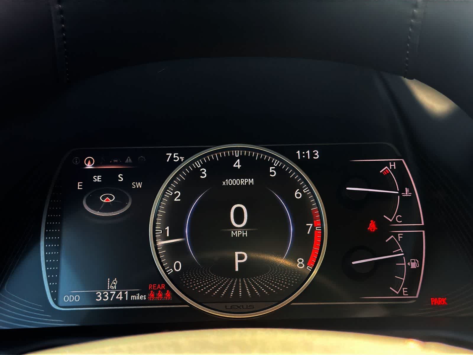 Thumbnail: 2020 Lexus ES - 26