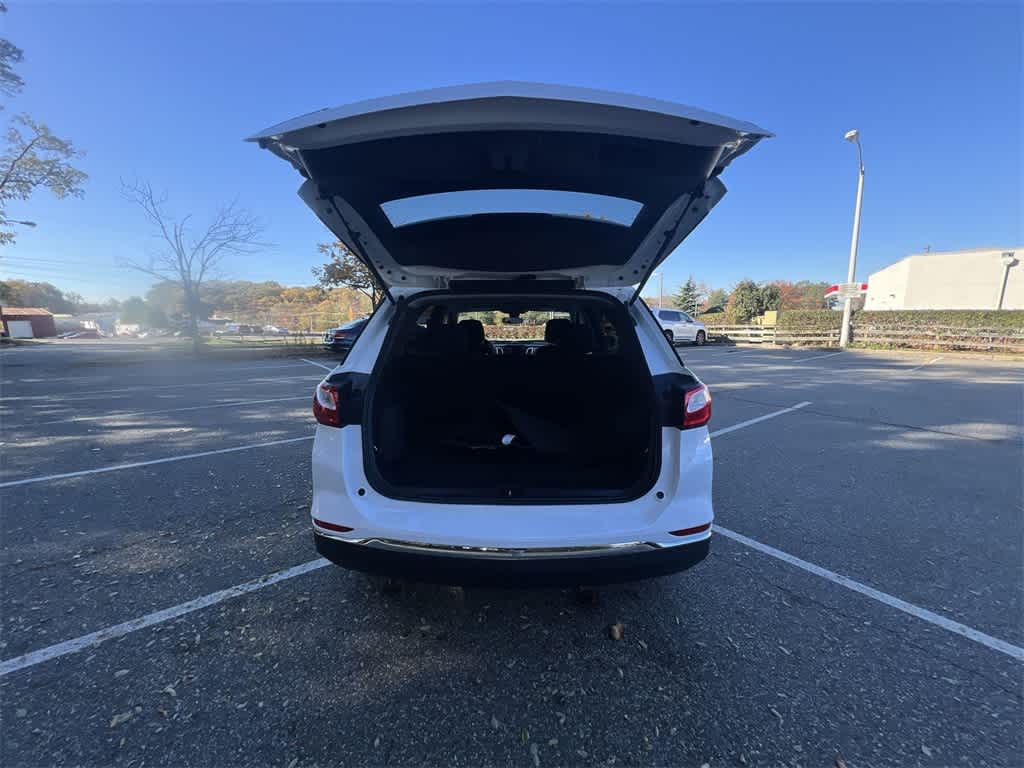 Thumbnail: 2021 Chevrolet Equinox - 27